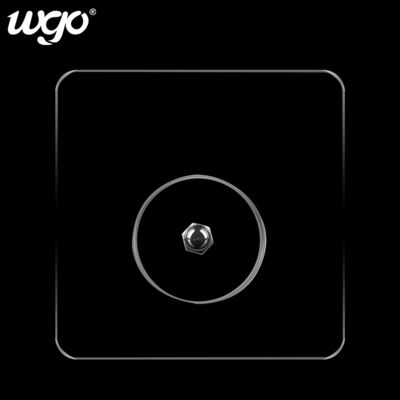 浴室の壁のハンガー